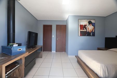 Casa de condomínio à venda com 82m², 2 quartos e 1 vagaSuíte