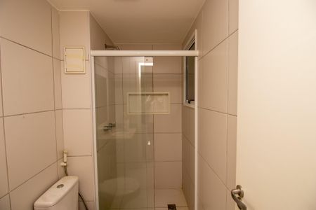 Apartamento para alugar com 70m², 2 quartos e 2 vagas Apartamento para alugar com 70m², 2 quartos e 2 vagasBanheiro social