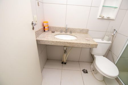 Apartamento para alugar com 70m², 2 quartos e 2 vagas Apartamento para alugar com 70m², 2 quartos e 2 vagasBanheiro da Suíte