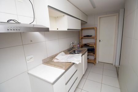 Apartamento para alugar com 70m², 2 quartos e 2 vagas Apartamento para alugar com 70m², 2 quartos e 2 vagasCozinha