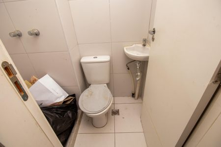 Apartamento para alugar com 70m², 2 quartos e 2 vagas Apartamento para alugar com 70m², 2 quartos e 2 vagasBanheiro de serviço