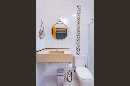 Casa à venda com 135m², 3 quartos e 4 vagasBanheiro suite 1