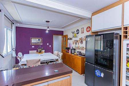 Casa à venda com 135m², 3 quartos e 4 vagasCopa e cozinha