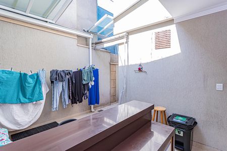 Casa à venda com 135m², 3 quartos e 4 vagasÁrea de serviço e espaço gourmet