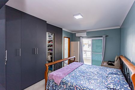 Casa à venda com 135m², 3 quartos e 4 vagasSuite 1