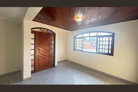 Casa à venda com 177m², 4 quartos e 2 vagasSala 