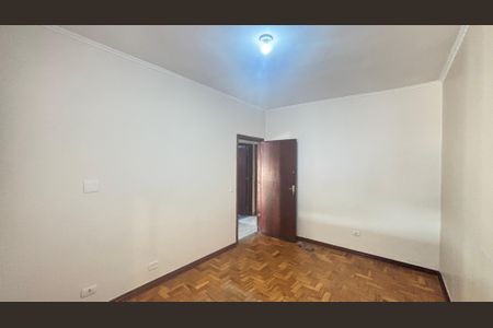 Casa à venda com 177m², 4 quartos e 2 vagasQuarto 1
