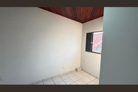 Casa à venda com 177m², 4 quartos e 2 vagasQuarto 3