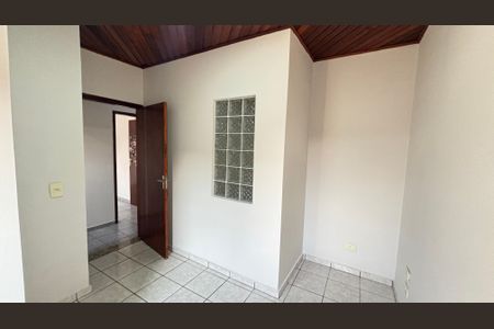 Casa à venda com 177m², 4 quartos e 2 vagasQuarto 3