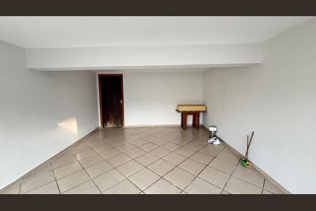 Casa à venda com 177m², 4 quartos e 2 vagasGaragem