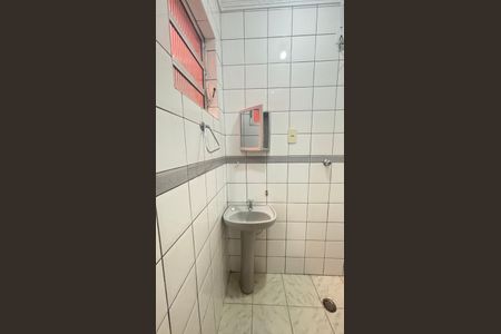 Casa à venda com 177m², 4 quartos e 2 vagasBanheiro da Suíte