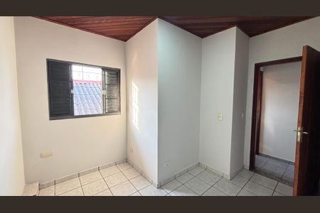 Casa à venda com 177m², 4 quartos e 2 vagasQuarto 3