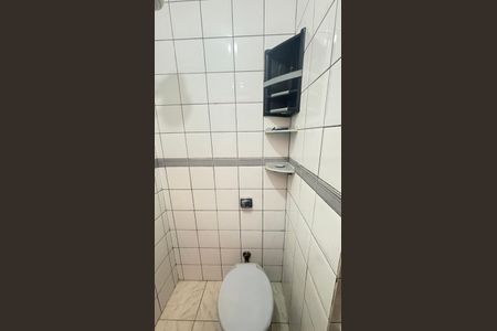 Casa à venda com 177m², 4 quartos e 2 vagasBanheiro da Suíte