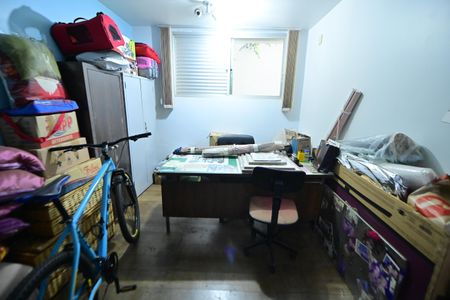 Casa para alugar com 400m², 5 quartos e 4 vagasEscritório