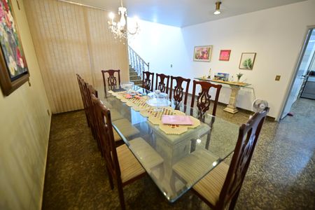 Casa para alugar com 400m², 5 quartos e 4 vagasSala