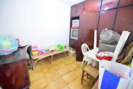 Casa para alugar com 400m², 5 quartos e 4 vagasQuarto