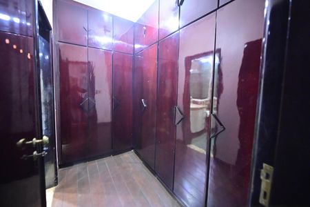 Casa para alugar com 400m², 5 quartos e 4 vagasCloset