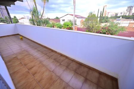 Casa para alugar com 400m², 5 quartos e 4 vagasVaranda do Quarto 2