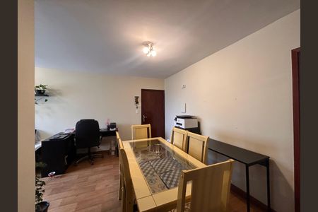 Apartamento para alugar com 55m², 2 quartos e 1 vagaSala