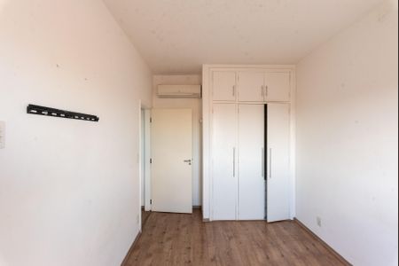 Apartamento à venda com 70m², 2 quartos e 1 vagaQuarto 2