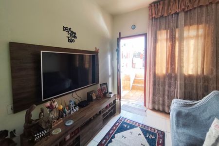 Casa à venda com 260m², 2 quartos e 4 vagasSala de Estar