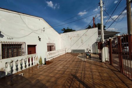 Casa à venda com 260m², 2 quartos e 4 vagasQuintal - Garagem