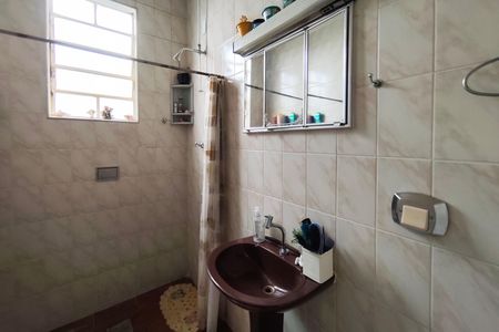 Casa à venda com 260m², 2 quartos e 4 vagasBanheiro