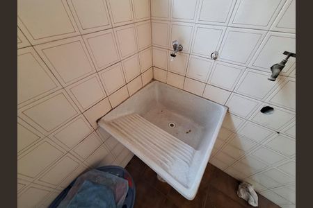 Casa à venda com 120m², 3 quartos e 1 vagaÁrea de Serviço