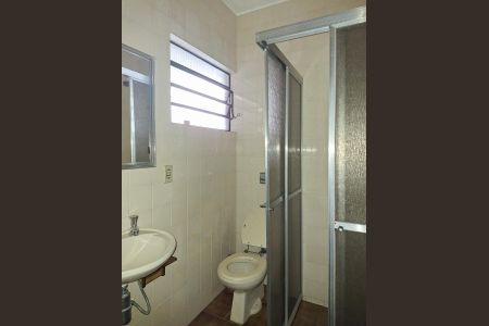 Casa à venda com 120m², 3 quartos e 1 vagaBanheiro 2 