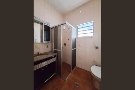 Casa à venda com 120m², 3 quartos e 1 vagaBanheiro