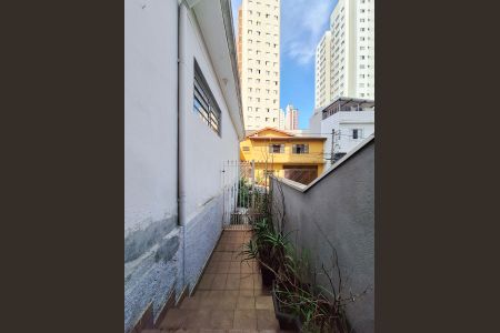 Casa à venda com 120m², 3 quartos e 1 vagaEntrada Lateral