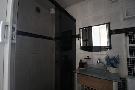Banheiro de apartamento para alugar com 2 quartos, 56m² em Anil, Rio de Janeiro