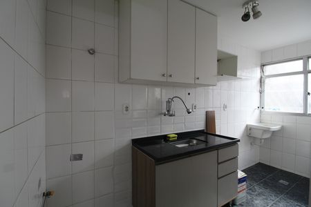 Cozinha de apartamento para alugar com 2 quartos, 56m² em Anil, Rio de Janeiro