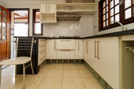 Apartamento à venda com 98m², 2 quartos e sem vaga Apartamento à venda com 98m², 2 quartos e sem vagaCozinha