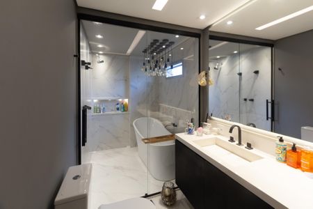 Apartamento para alugar com 90m², 2 quartos e 1 vaga Apartamento para alugar com 90m², 2 quartos e 1 vagaBanheiro da Suíte