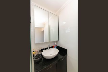 Casa à venda com 100m², 2 quartos e 4 vagasBanheiro da Suíte