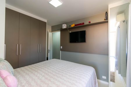 Casa à venda com 100m², 2 quartos e 4 vagasSuíte