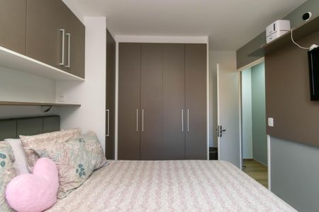 Casa à venda com 100m², 2 quartos e 4 vagasSuíte