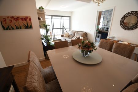 Apartamento à venda com 108m², 3 quartos e 2 vagasSala