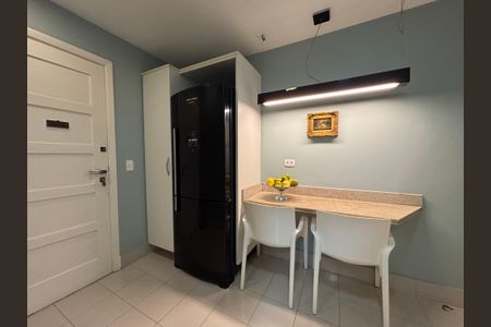 Apartamento para alugar com 85m², 1 quarto e sem vagaCozinha - copa