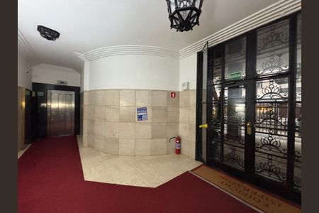 Apartamento para alugar com 85m², 1 quarto e sem vagaPlaca