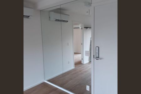 Apartamento à venda com 44m², 1 quarto e 1 vagaFoto 03