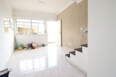Casa à venda com 59m², 2 quartos e 1 vagaSala