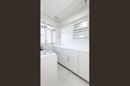 Apartamento à venda com 130m², 4 quartos e 3 vagasÁrea de Serviço