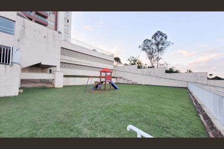 Apartamento à venda com 130m², 4 quartos e 3 vagasÁrea comum - Playground