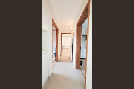 Apartamento à venda com 130m², 4 quartos e 3 vagasCorredor