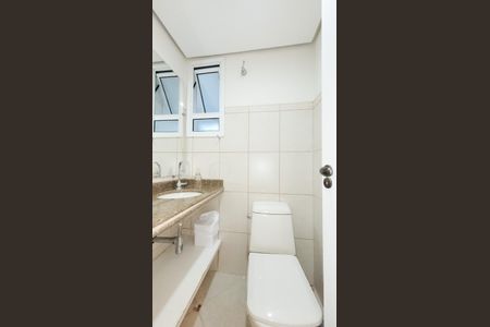 Apartamento à venda com 130m², 4 quartos e 3 vagasLavabo