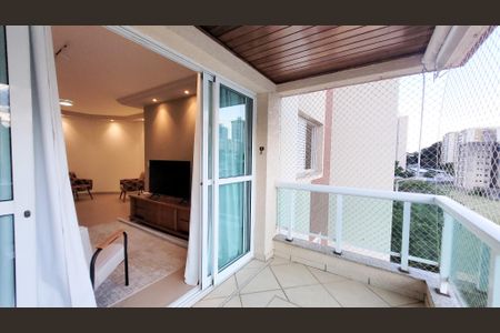 Apartamento à venda com 130m², 4 quartos e 3 vagasVaranda da Sala