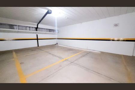 Apartamento à venda com 130m², 4 quartos e 3 vagasÁrea Comum - Garagem