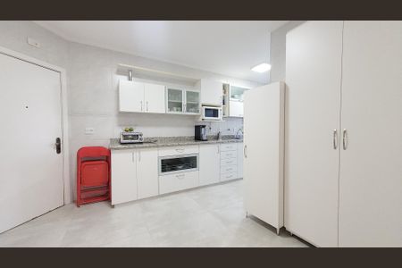 Apartamento à venda com 130m², 4 quartos e 3 vagasCozinha